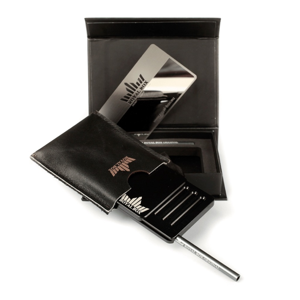 Black Panther by Royal Box - Elegant Snuff box for collectors